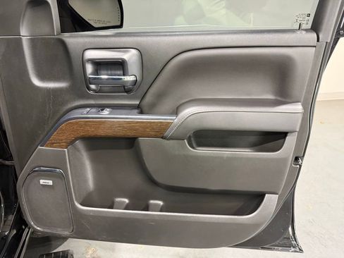 Used 2017 GMC Sierra 1500 Denali w/ Denali Ultimate Package image 19