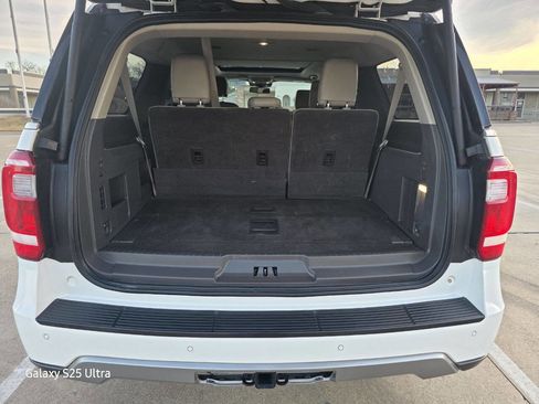 Used 2020 Ford Expedition Max XLT w/ Equipment Group 202A image 16