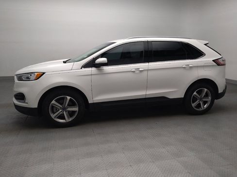 Used 2020 Ford Edge SEL FWD image 2