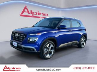 Used 2025 Hyundai Venue SEL video 1