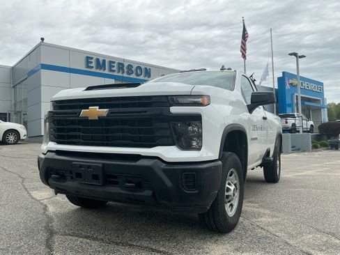 Used 2024 Chevrolet Silverado 2500 W/T w/ WT Convenience Package AWD/4WD image 5