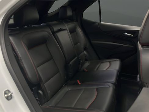 Used 2023 Chevrolet Equinox RS w/ RS Leather Package AWD/4WD image 25