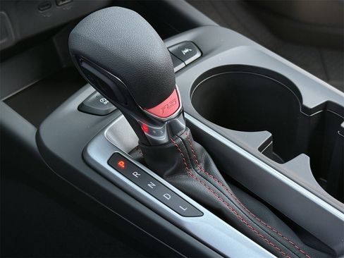 New 2026 Chevrolet Trax RS w/ Driver Confidence Package image 18