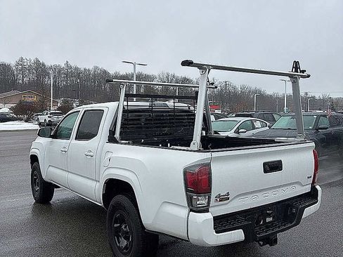 Used 2023 Toyota Tacoma SR image 15