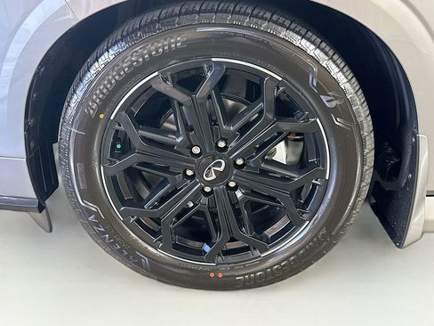 New 2026 INFINITI QX80 4WD w/ Sport Exterior Package image 43