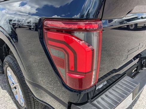 Used 2024 Ford F150 Lariat w/ Equipment Group 502A High AWD/4WD image 11