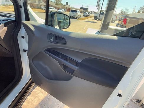 Used 2022 Ford Transit Connect XL image 32