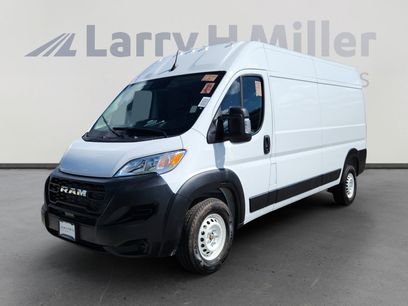 Used 2025 RAM ProMaster 2500 w/ Storage Group