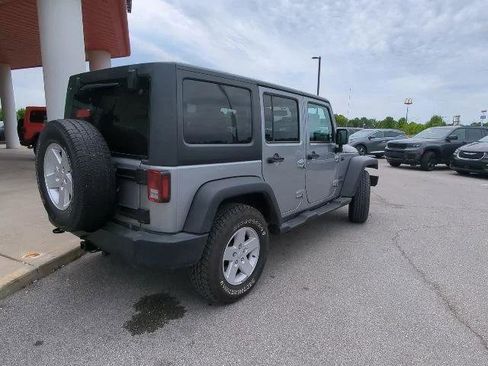 Certified 2017 Jeep Wrangler Unlimited Sport w/ Quick Order Package 24S AWD/4WD image 27