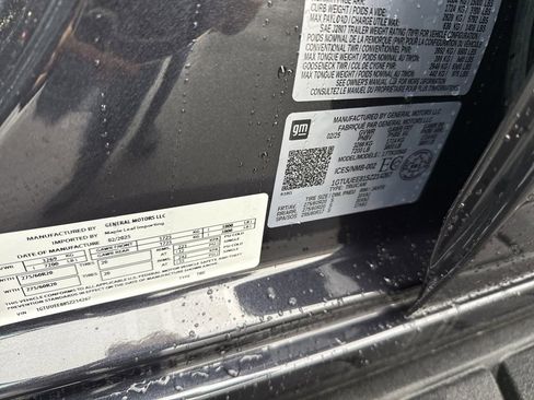 Used 2025 GMC Sierra 1500 AT4 w/ AT4 Premium Package image 33