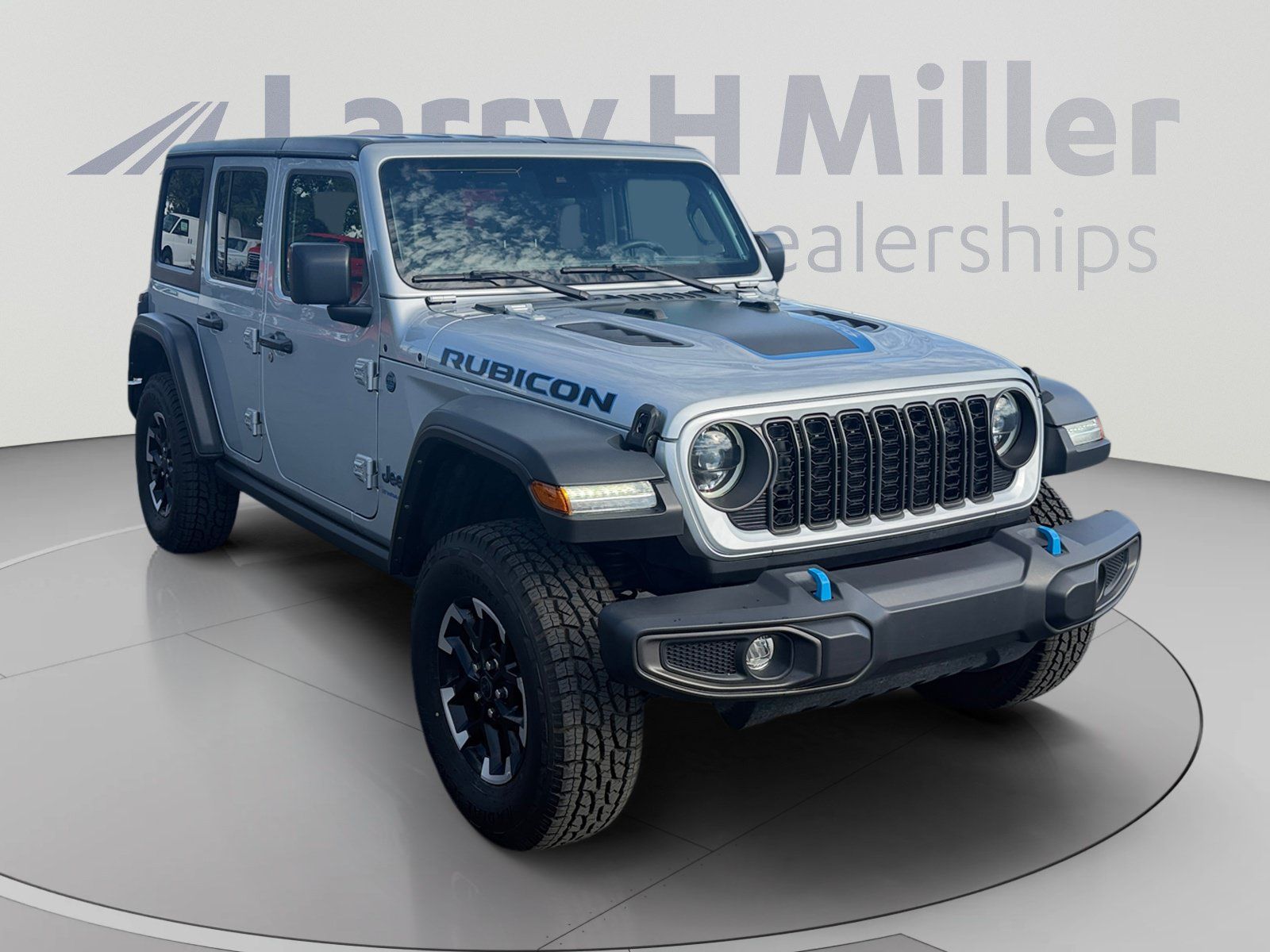 Used 2024 Jeep Wrangler Unlimited Rubicon 4xe AWD/4WD image 7