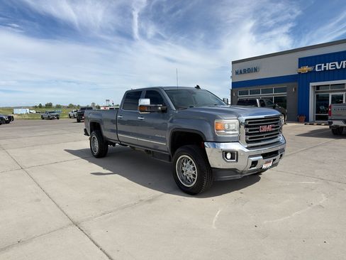 Used 2015 GMC Sierra 2500 SLT w/ Duramax Plus Package AWD/4WD image 4