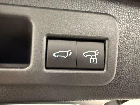 Used 2025 Toyota 4Runner TRD Sport Premium image 10