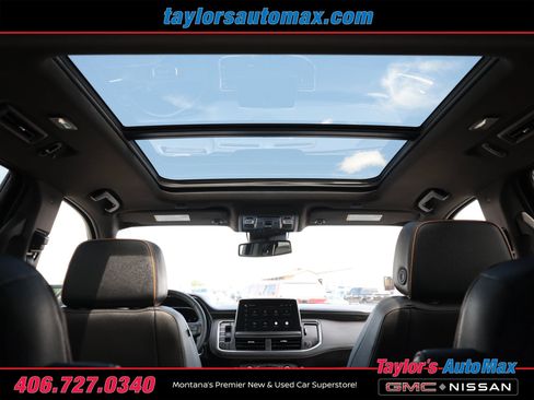 Used 2024 GMC Yukon AT4 w/ Technology Package AWD/4WD image 37