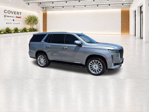 Used 2023 Cadillac Escalade Premium Luxury w/ LPO, Floor Liner Package AWD/4WD image 15