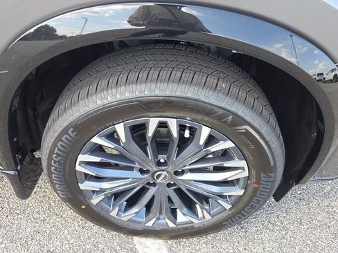 New 2026 Nissan Rogue Platinum AWD/4WD image 16