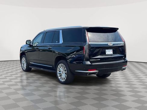Used 2023 Cadillac Escalade ESV Premium Luxury AWD/4WD image 5