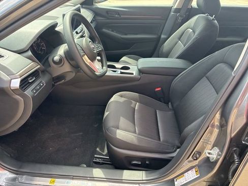 New 2026 Nissan Altima 2.5 SV w/ SV Special Edition Package FWD image 8