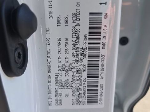 Used 2019 Toyota Tacoma TRD Pro w/ Desert Air Intake Package AWD/4WD image 9