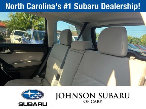 Used 2017 Subaru Forester 2.5i Premium w/ All-Weather Package AWD/4WD image 18