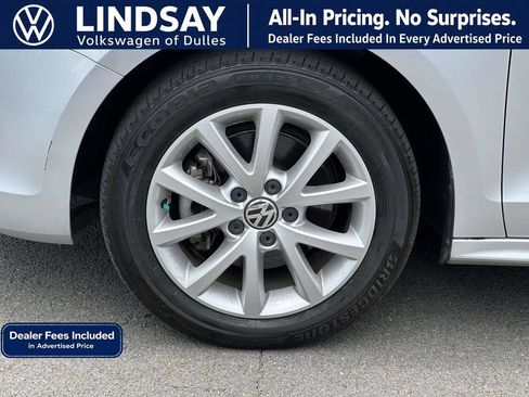 Used 2013 Volkswagen Jetta SE FWD image 8