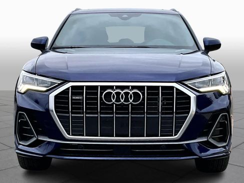 Used 2022 Audi Q3 2.0T Premium Plus image 3