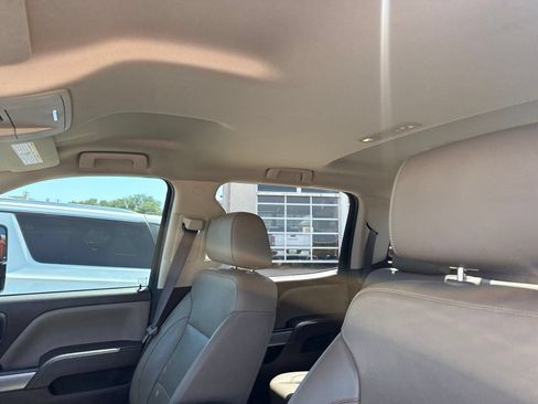Used 2018 Chevrolet Silverado 2500 LTZ w/ Vortec Plus Package AWD/4WD image 21