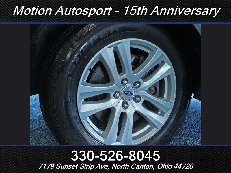 Used 2018 Ford Explorer XLT w/ Equipment Group 201A AWD/4WD image 40