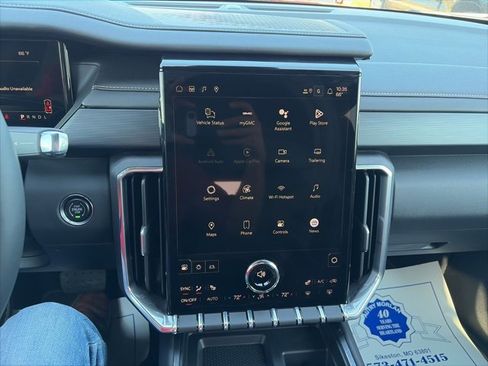 New 2026 GMC Acadia Elevation image 22