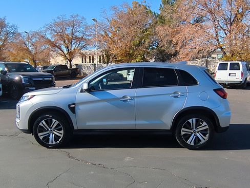 Used 2024 Mitsubishi Outlander Sport SE image 9