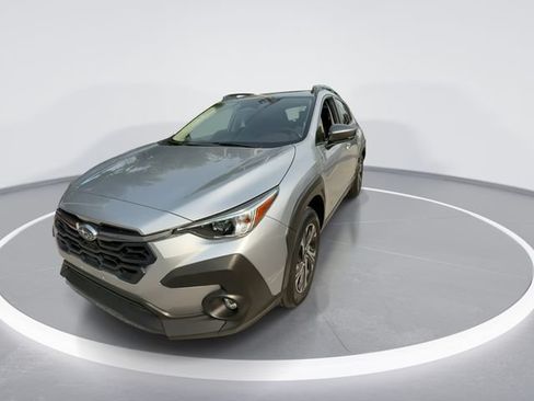 Certified 2025 Subaru Crosstrek 2.5i Premium AWD/4WD image 3