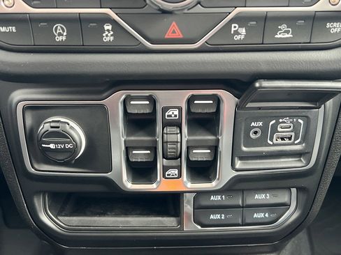 New 2026 Jeep Wrangler Sahara image 8