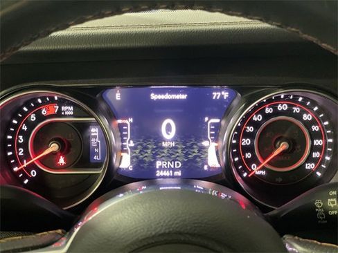 Used 2021 Jeep Wrangler Unlimited Rubicon w/ Xtreme Recon 35" Tire Package image 17