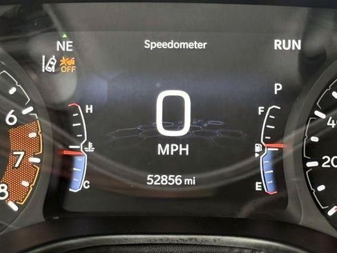 Used 2022 Jeep Compass Limited AWD/4WD image 16