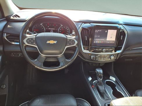 Used 2021 Chevrolet Traverse High Country image 10