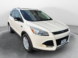 Used 2014 Ford Escape Titanium w/ Equipment Group 401A AWD/4WD video 1