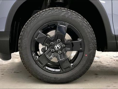 New 2026 Honda Ridgeline Black Edition image 15