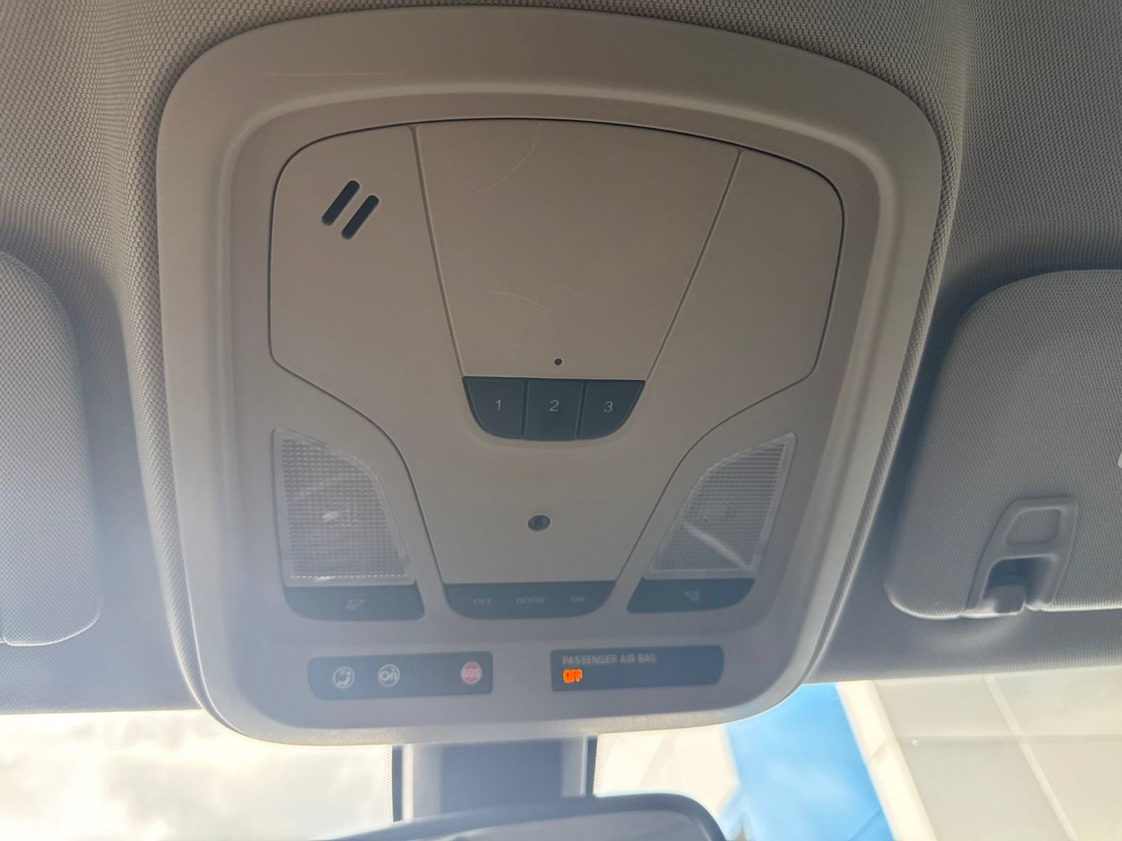 Used 2014 Chevrolet Impala LT w/ Convenience Package FWD image 25