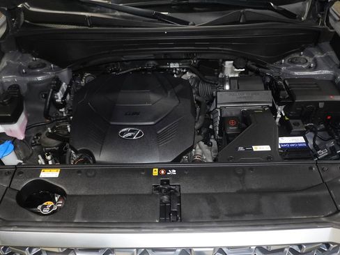 Used 2021 Hyundai Palisade Limited w/ Winter Package AWD/4WD image 14