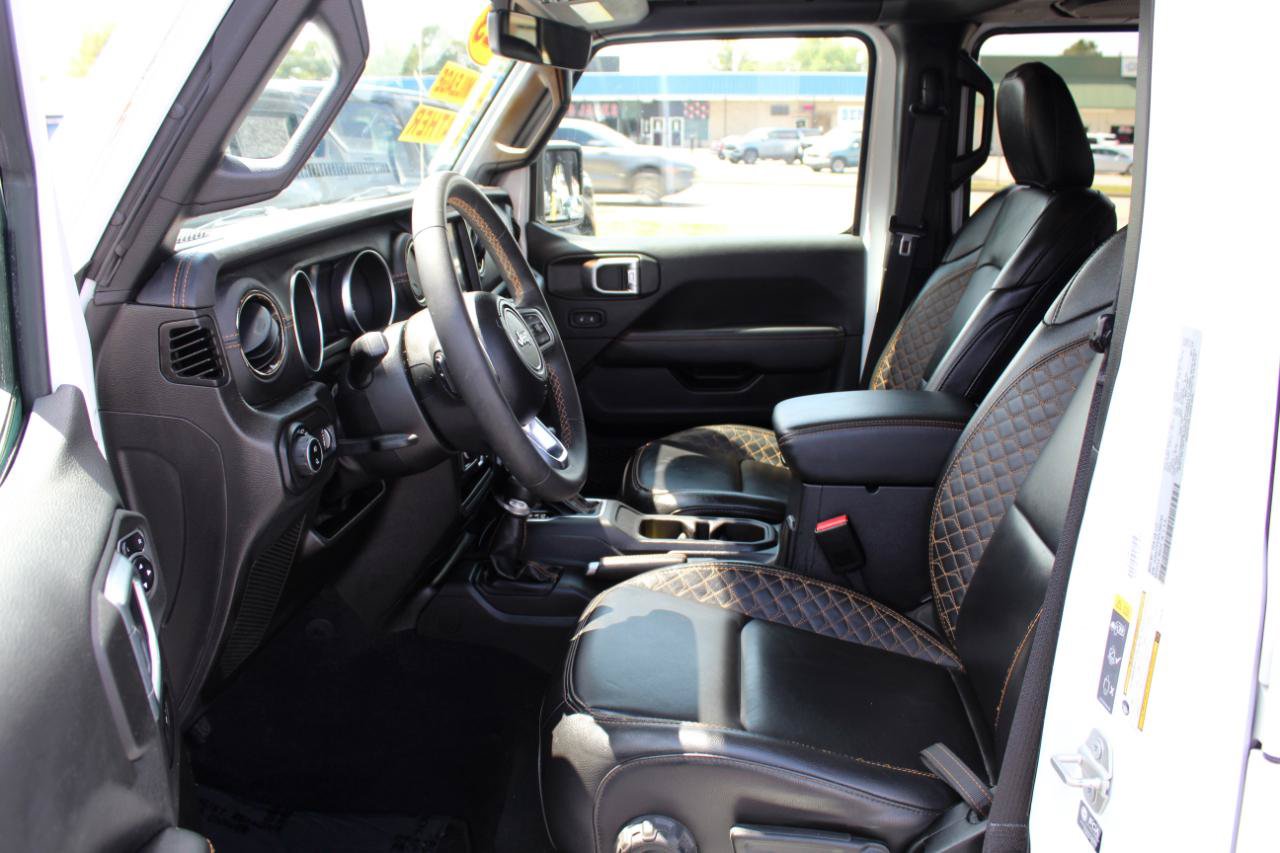 Used 2023 Jeep Gladiator Overland AWD/4WD image 9