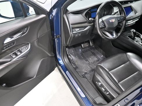 Used 2019 Cadillac XT4 Sport AWD/4WD image 4