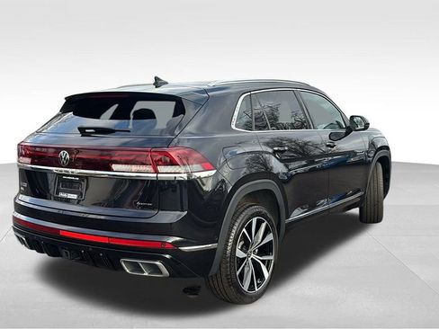 Used 2025 Volkswagen Atlas Cross Sport SEL Premium R-Line image 7