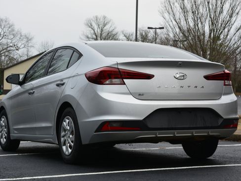 Used 2019 Hyundai Elantra SE w/ Cargo Package image 7