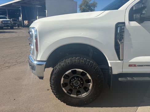 Used 2023 Ford F250 Lariat w/ Tremor Off-Road Package image 10