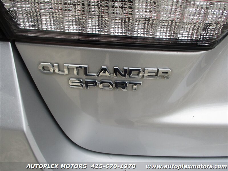 Used 2021 Mitsubishi Outlander Sport SE AWD/4WD image 30