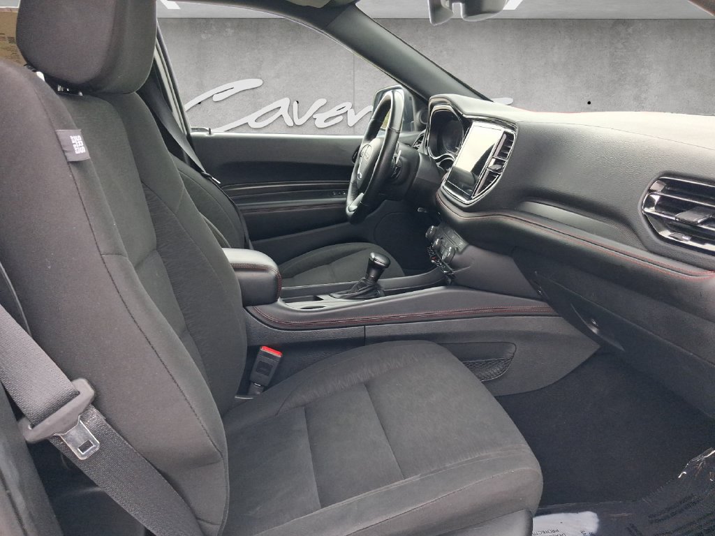 Used 2025 Dodge Durango GT RWD image 24