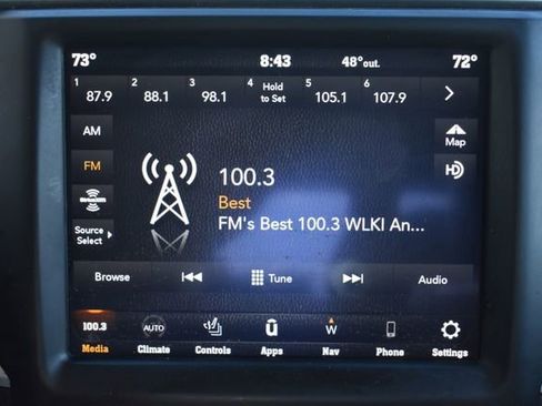 Used 2021 RAM 1500 Classic SLT w/ Electronics Convenience Group AWD/4WD image 24