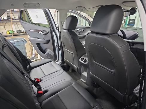 New 2026 Buick Envision Preferred image 11