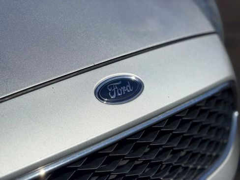 Used 2017 Ford Focus SE image 25