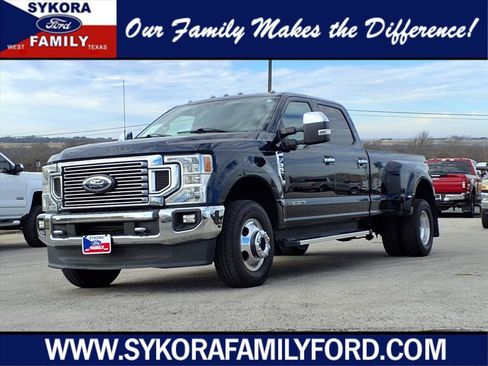 Used 2022 Ford F350 XLT w/ XLT Premium Package image 1